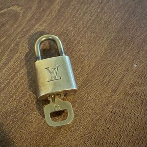 Louis Vuitton Gold Lock Key Holder #317